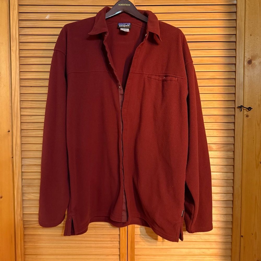 Patagonia Men's Burgundy thick flannel button up size large
